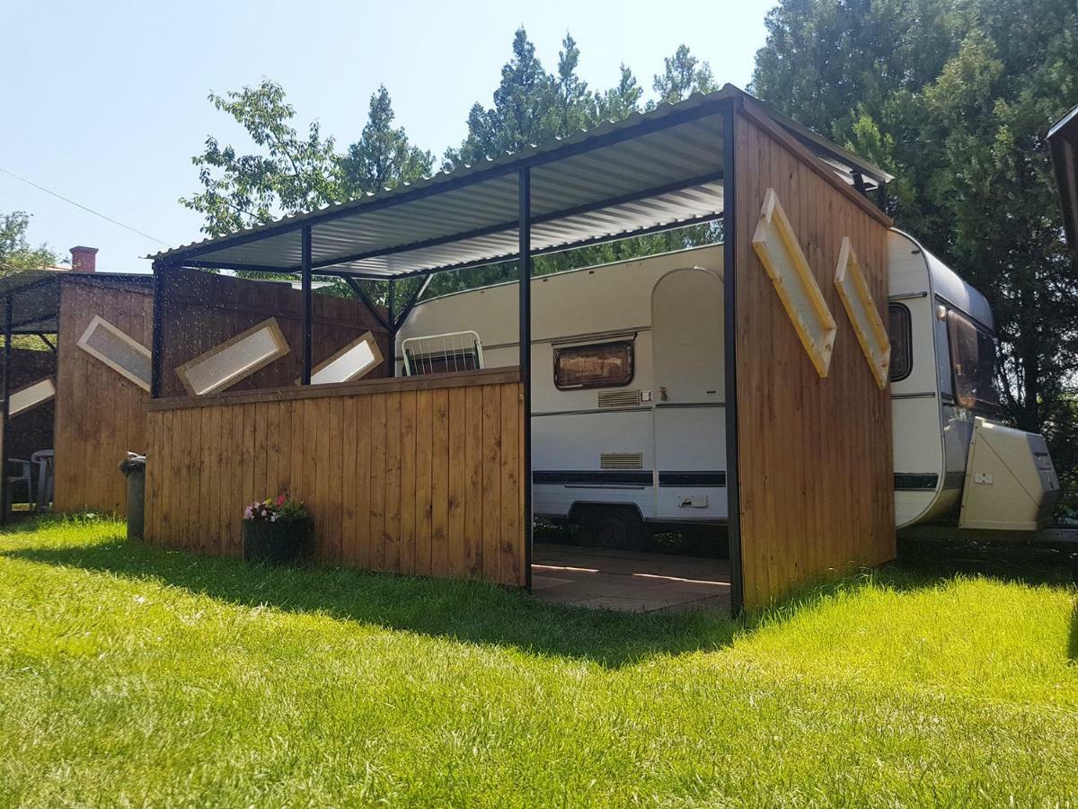 Mandel Camping Paloznak Exteriér fotografie